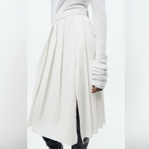 Zara woman pleated midi skirt - Picture 3 of 10
